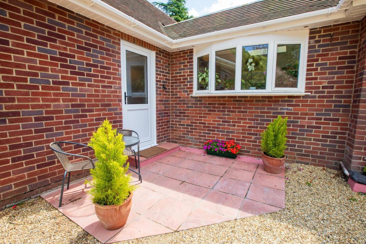 Cosy Annex, Close To With Parking Appartement *